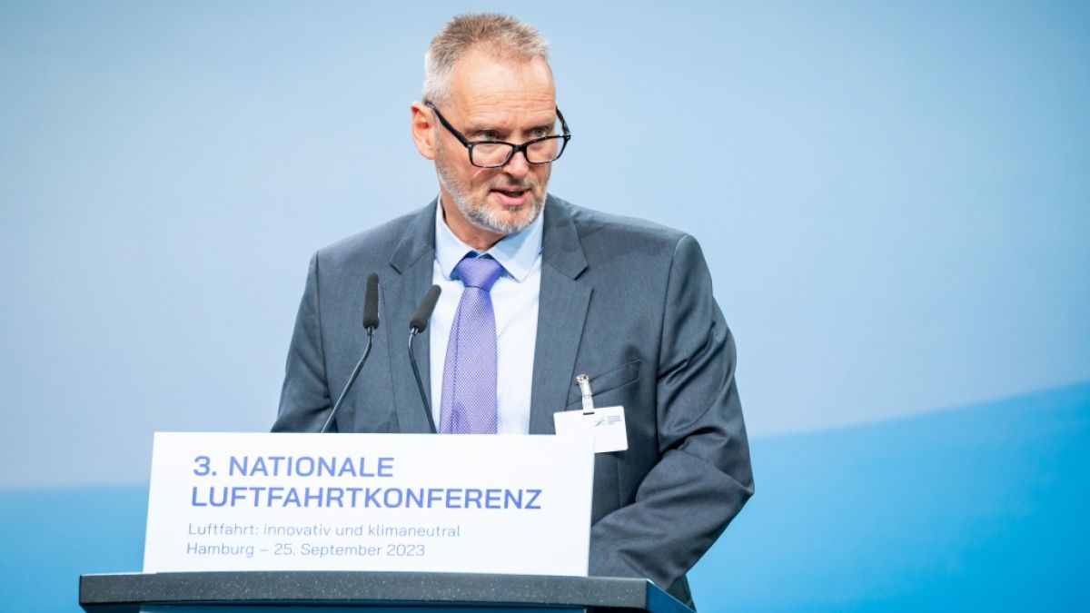 Michael Schöllhorn warnt im Gespräch mit Paul Ronzheimer davor, dass Deutschland nicht gut gegen Drohnen-Angriffe gewappnet ist. (Foto)