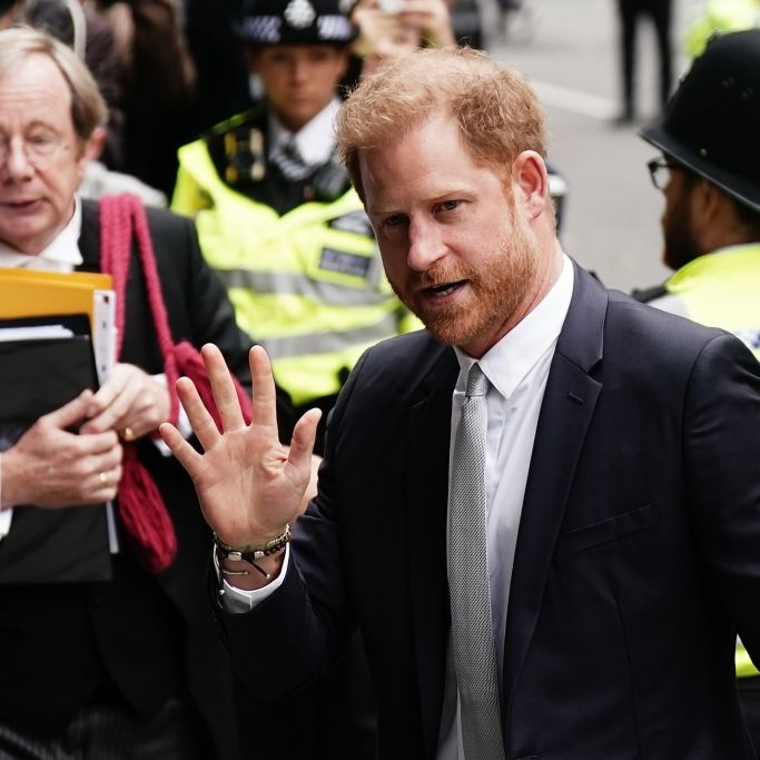 Hinterhältige Palastintrigen – Annäherung an Charles droht zu scheitern