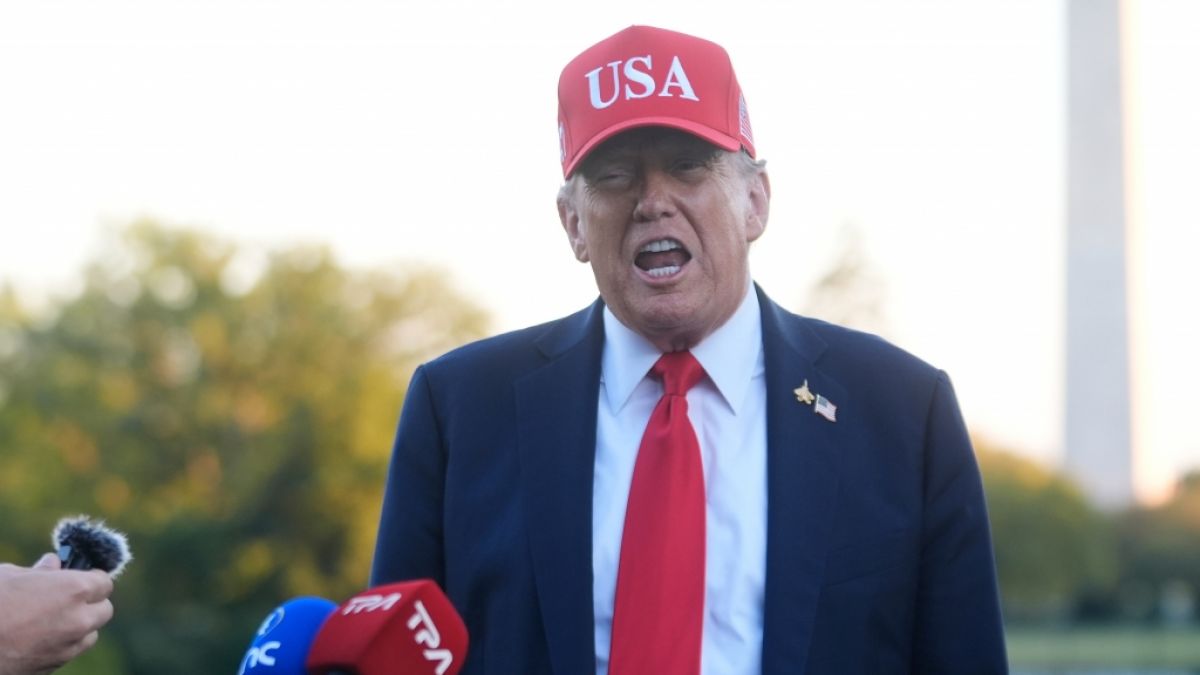 Donald Trump heizt mit einem bizarren Interview die Gerüchte um seine Gesundheit an. (Foto)