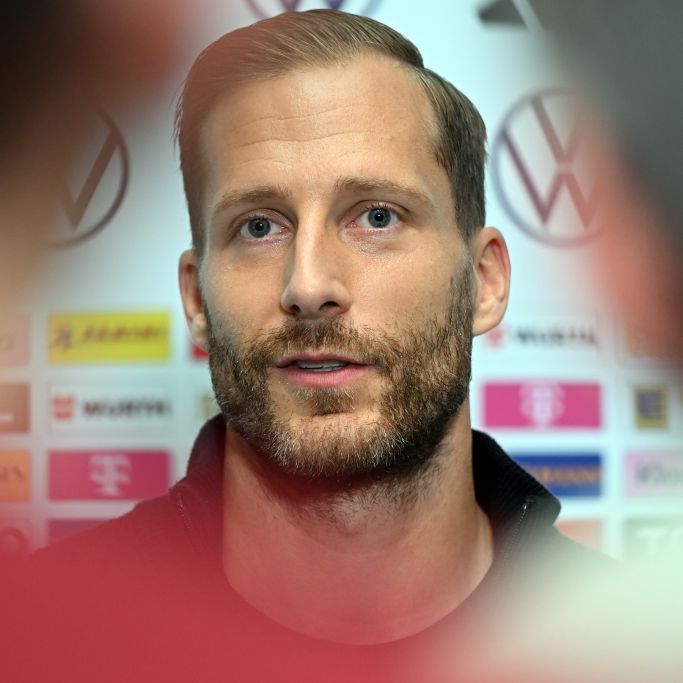 Dafür setzt sich unser Nationaltorwart abseits des Fußballstadions ein