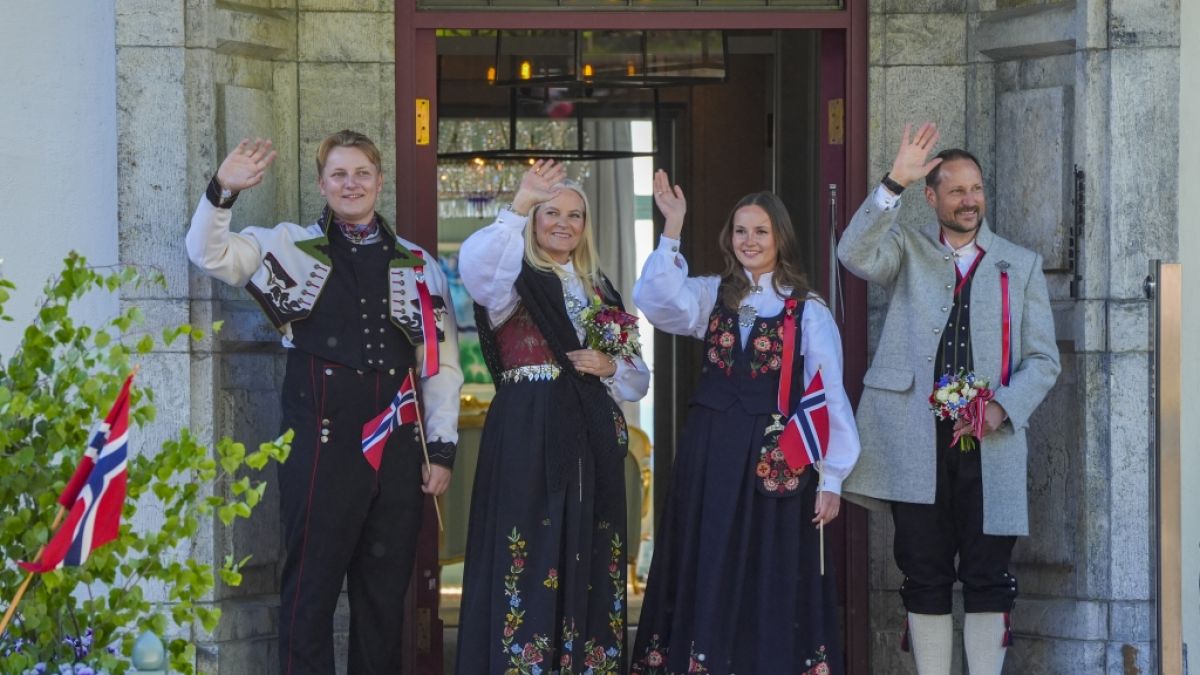 Kronprinzessin Mette-Marit, Kronprinz Haakon allein im Palast: Prinz Sverre Magnus und Prinzessin Ingrid Alexandra sind im Ausland. (Foto)