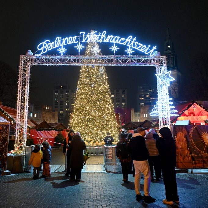 Vorschriften für Weihnachtsmärkte, Fliegen und Alltag ändern sich