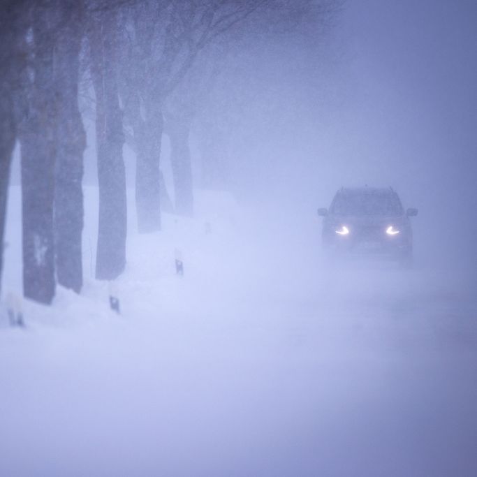 Schneewarnung in mehreren Gemeinden - Wo und wann schneit es heute?