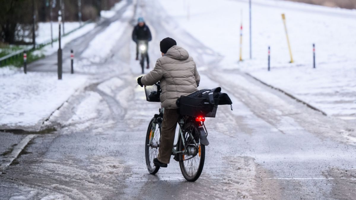 Der DWD warnt vor Gl&auml;tte (Symbolbild). (Foto)
