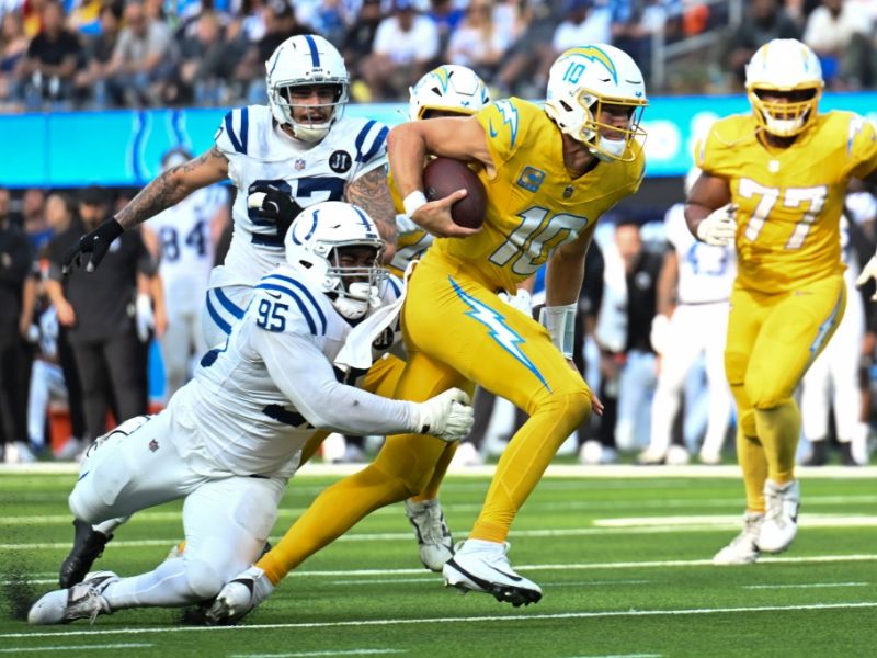 NFL: "Justin Herbert führt Chargers mit 34-17-Sieg über Cowboys in Richtung Playoffs"