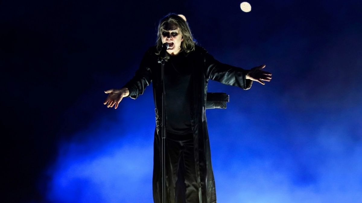 Ozzy Osbourne während der Abschlusszeremonie der Commonwealth Games 2022 (Foto)