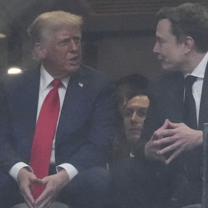 Eiskalte Taktik aufgeflogen - darum umgarnt Trump den Tesla-Chef