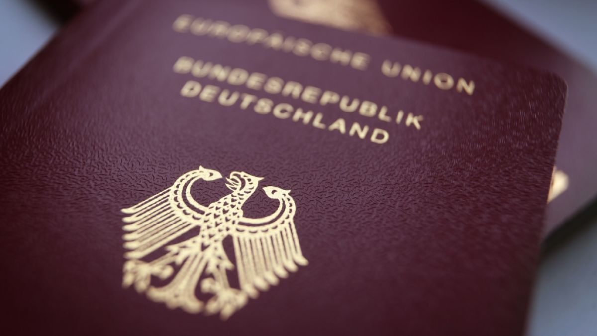 Unionspolitiker entfachen erneut eine Debatte um die doppelte Staatsb&uuml;rgerschaft. (Foto)