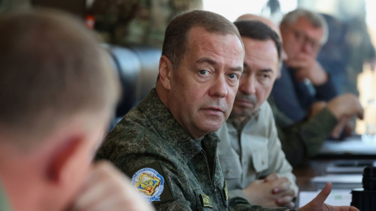 Dmitri Medwedew droht Belgien mit Vernichtung. (Foto)