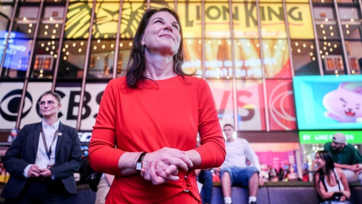 Mit ihrem neuesten Instagram-Video sorgt Annalena Baerbock für Wirbel. (Foto)