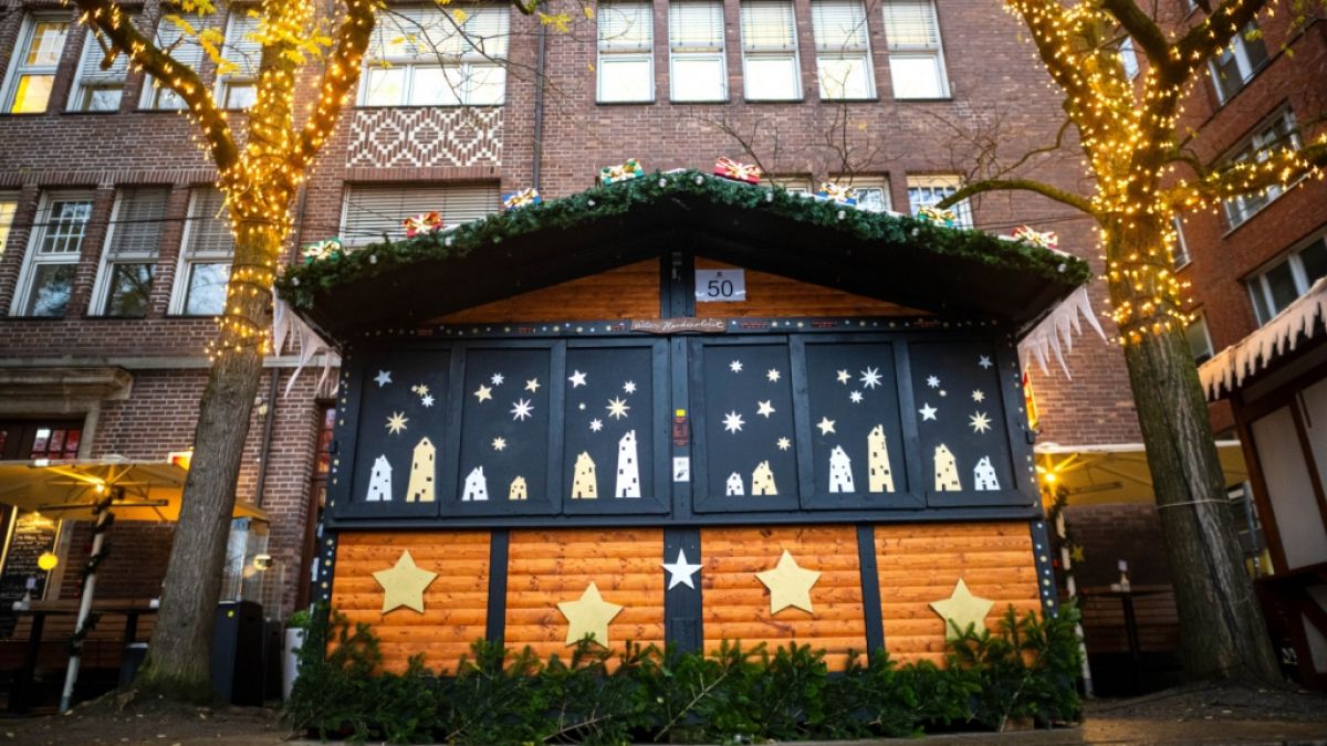 In schwindelerregende H&ouml;hen gekletterte Kosten f&uuml;r Sicherheitsvorkehrungen haben in Nordrhein-Westfalen zur Absage erster Weihnachtsm&auml;rkte gef&uuml;hrt. (Foto)