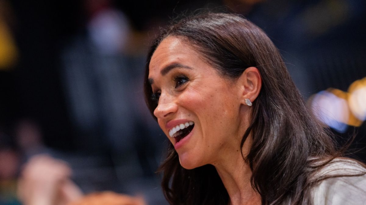 Nach ihrem Abschied von der Schauspielerei lief's f&uuml;r Meghan Markle eher durchwachsen - nun soll sich die Herzogin von Sussex offenbar zu einem Comeback durchgerungen haben. (Foto)
