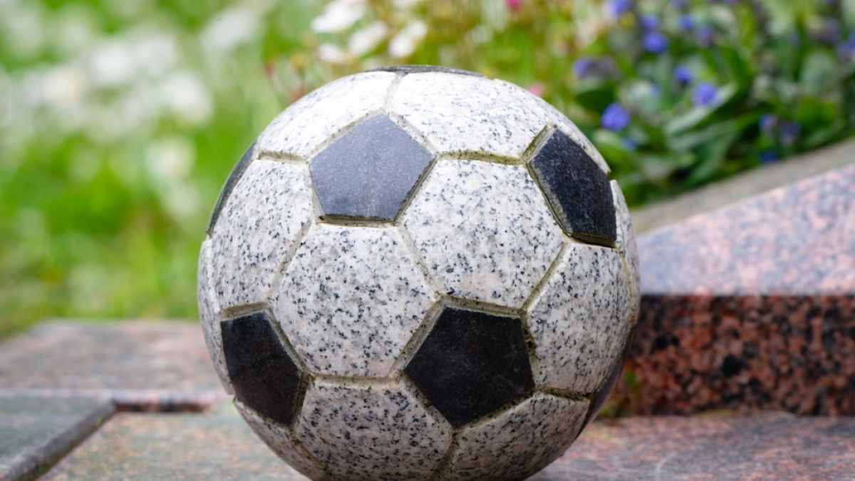 Der brasilianische Nachwuchsfußballer Wanderson Brandao de Sousa ist bei einem tragischen Unfall ums Leben gekommen. (Foto)