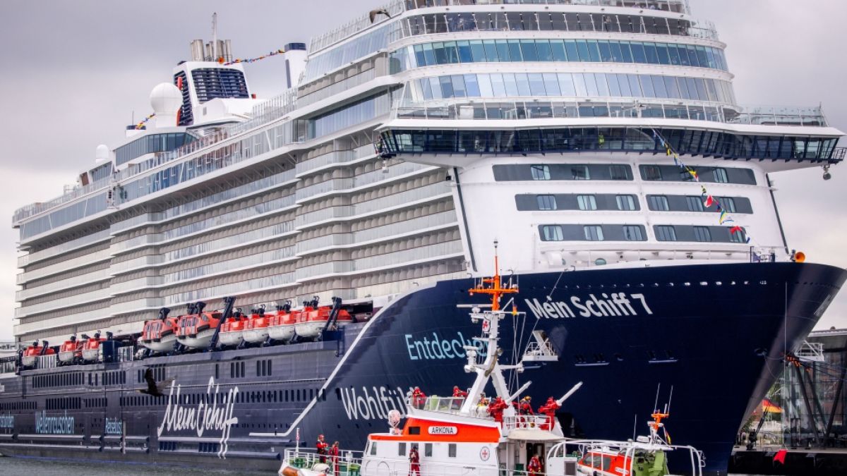 Die Touristen waren G&auml;ste des Kreuzfahrtschiffs "Mein Schiff". (Foto)