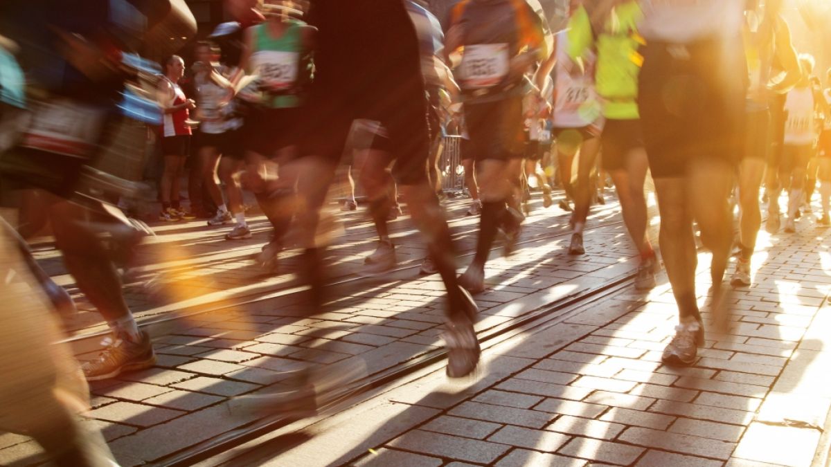 Beim Marathon des Alpes-Maritimes im S&uuml;den Frankreichs ist ein 27 Jahre alter L&auml;ufer zusammengebrochen und gestorben (Symbolfoto). (Foto)
