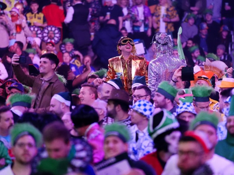 Fotostrecke: PDC Darts-Weltmeisterschaft im Alexandra Palace | Die ...