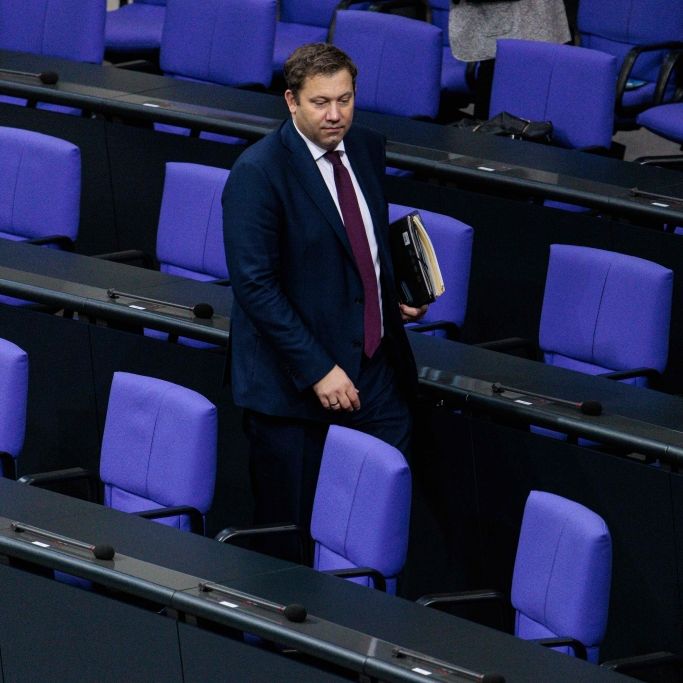 Höhere Schulden als geplant - SPD-Minister nach Haushaltsbeschluss attackiert