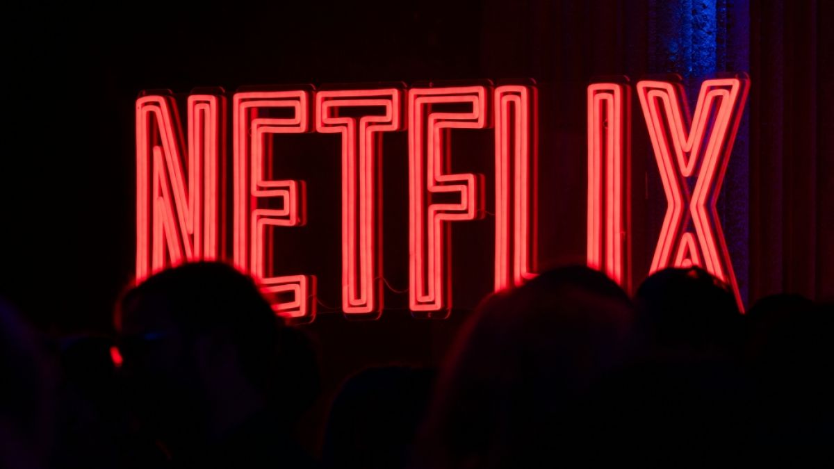 Trauer um John Beam: Der aus der Netflix-Show "Last Chance U" bekannte Football-Trainer ist mit nur 66 Jahren einer Schussverletzung erlegen (Symbolfoto). (Foto)