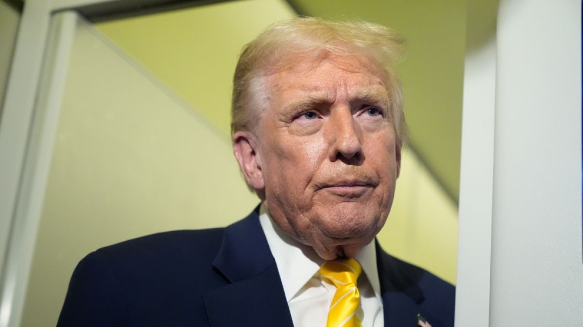 Donald Trump kippt im Epstein-Fall um. (Foto)