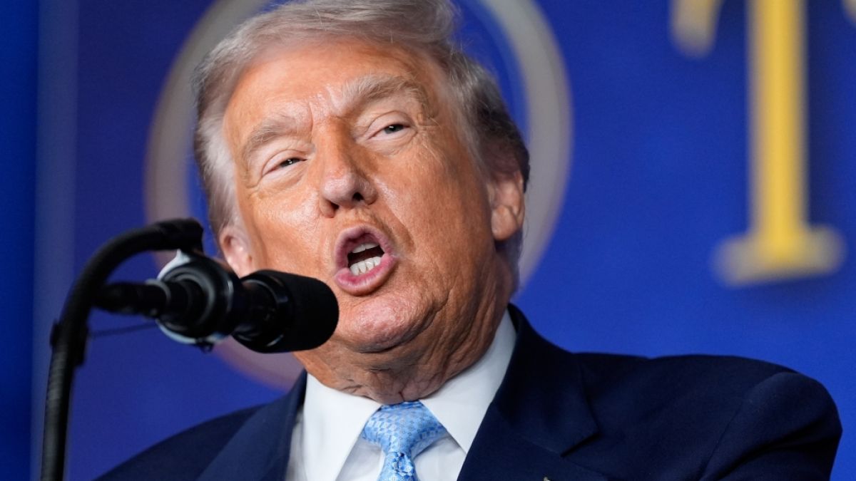 Wenn es um sein Lieblingsessen - fettiges Fast Food von McDonald's - geht, kennt Donald Trump kein Halten mehr. (Foto)