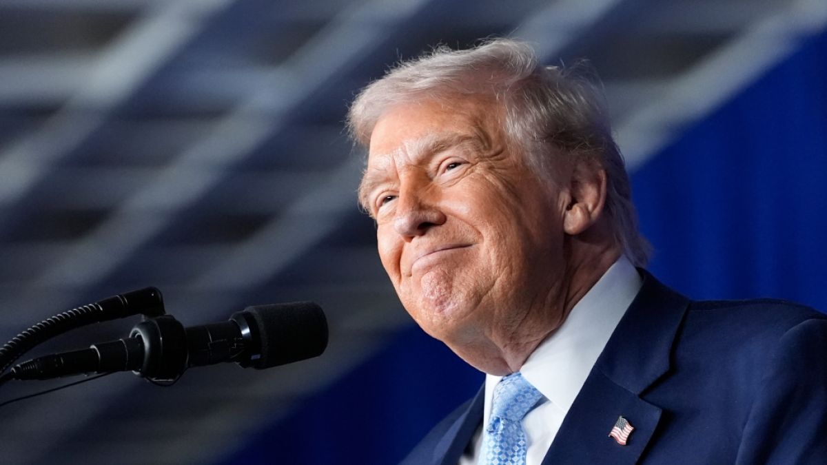 Donald Trump offenbarte vor dem saudischen Kronprinzen Sohn Barrons Vorliebe f&uuml;r Cristiano Ronaldo. (Foto)