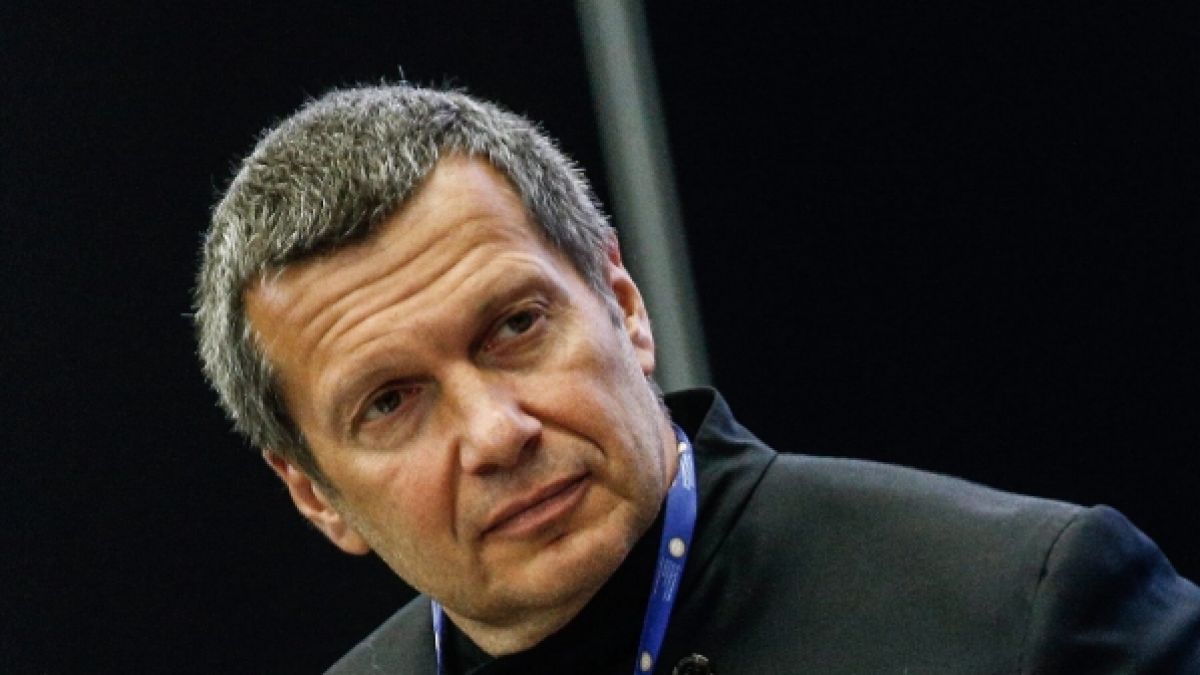 Der russische Propagandist Wladimir Solowjow droht mit einer "Behandlung" ukrainischer Kindern in den russisch besetzten Gebieten. (Foto)