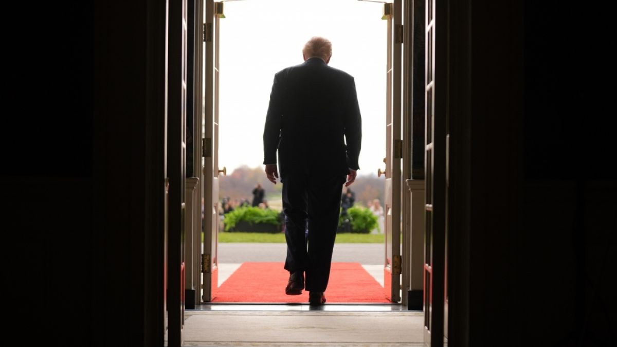 Donald Trump ist 2020 offenbar beinahe von seinem Lieblingssender Fox News verbannt worden. (Foto)