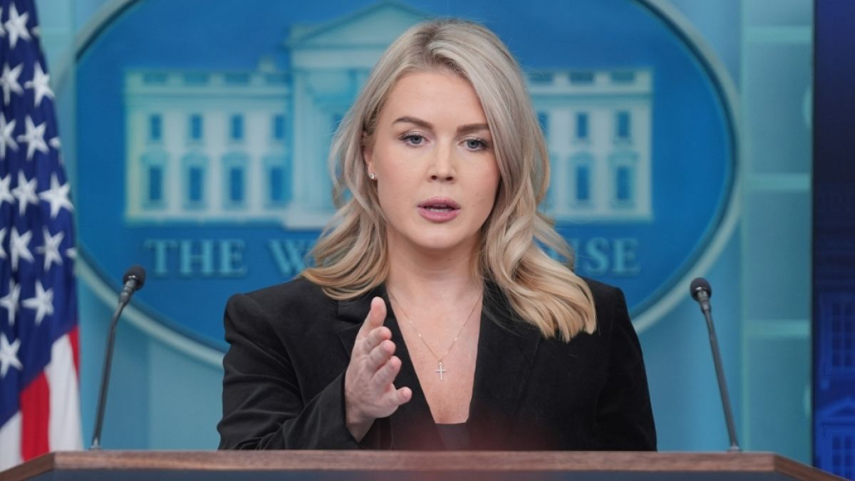 Ein Familienmitglied der Trump-Sprecherin Karoline Leavitt ist von der US-Einwanderungsbeh&ouml;rde ICE verhaftet worden. (Foto)