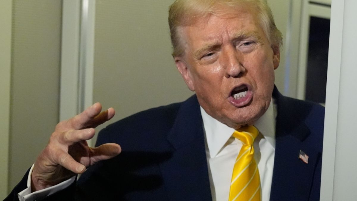 Jetzt soll Donald Trump auch noch Weihnachten retten. (Foto)