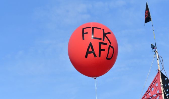 Wo sind am Samstag Demos gegen AfD, Menschenhass und Rechtsruck geplant? Demo-Termine heute, 13. Dezember 2025