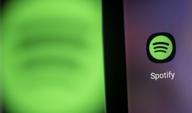 Betrüger wollen mit gefälschten Mails an die Daten von Spotify-Kundne gelangen.