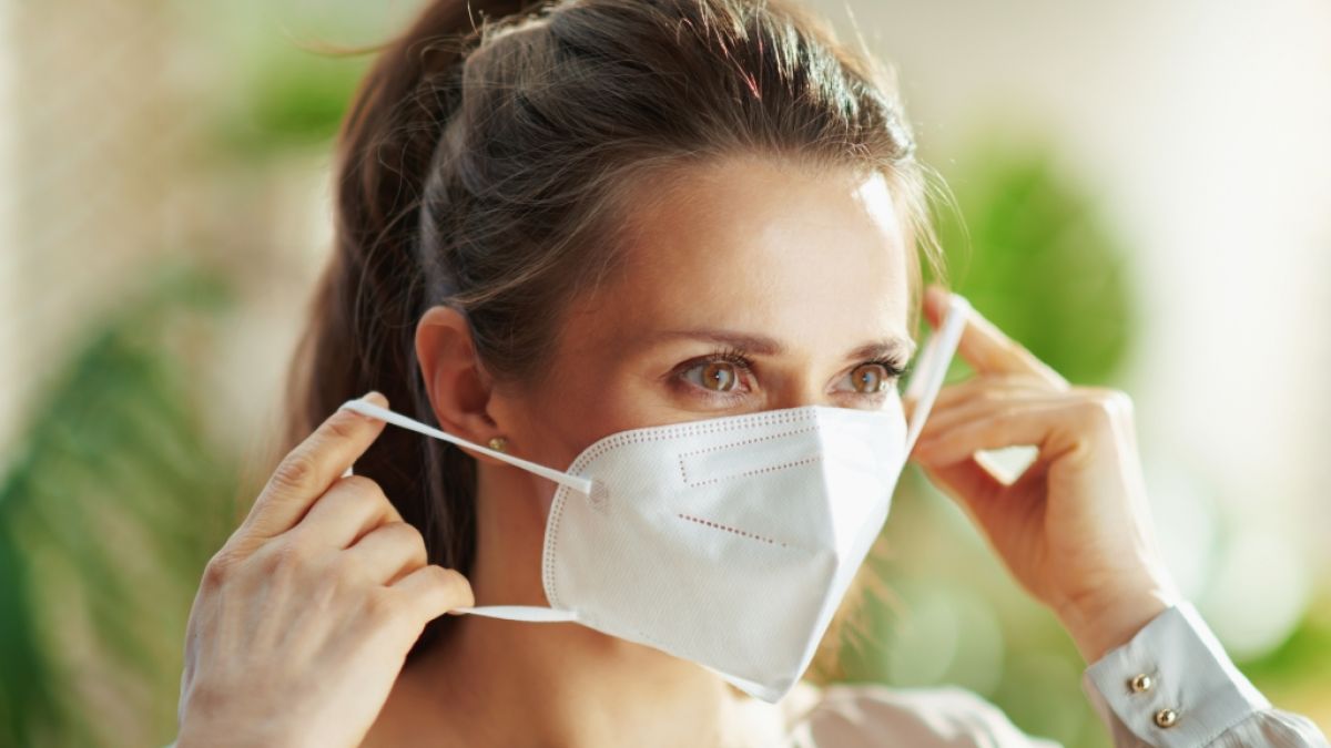 Spanien &uuml;berlegt aufgrund der Corona- und Grippef&auml;lle wieder Masken einzuf&uuml;hren (Symbolfoto). (Foto)