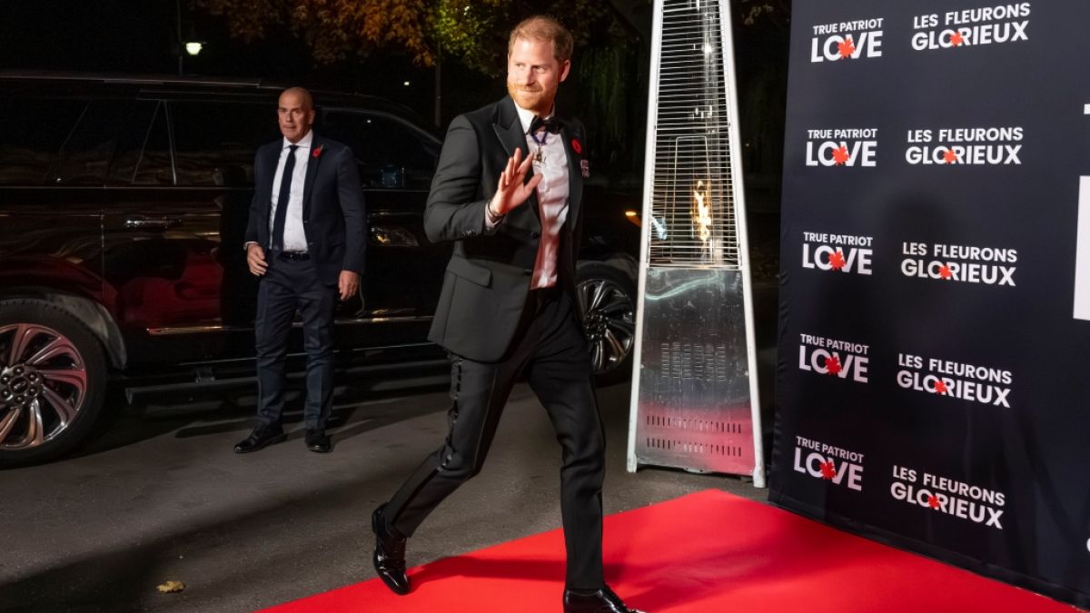 Prinz Harry ungewöhnlich offen: Bei Stephen Colbert schießt er öffentlich gegen US-Präsident Donald Trump. (Foto)