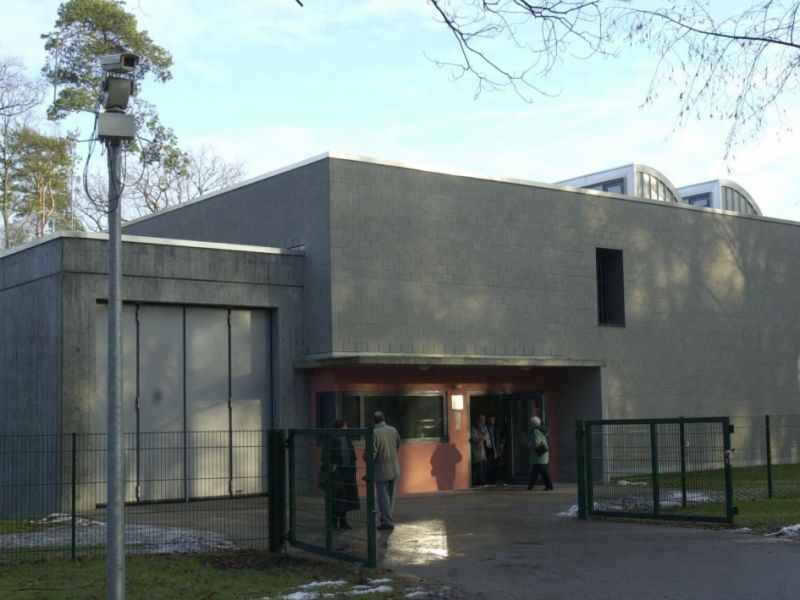 Schwerer sexueller Missbrauch eines Kindes: Straftäter soll Kind im Maßregelvollzug missbraucht haben