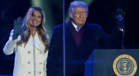 Melania Trump und Donald Trump schalteten den Nationalen Weihnachtsbaum in Washington ein. Das Outfit der First Lady begeisterte viele Fans.