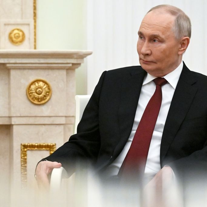 Ukrainische Flagge weht in angeblich 