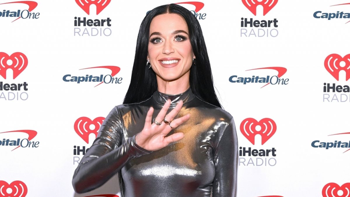 Katy Perry ist frisch verliebt: Die Sängerin zeigte sich bei Social Media an der Seite von Kanadas Ex-Premier Justin Trudeau. (Foto)
