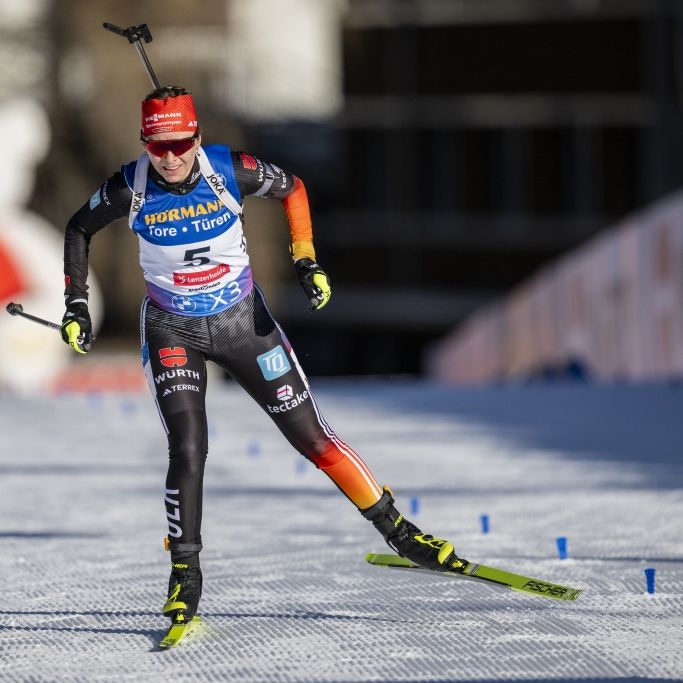 Deutsche Biathletin kollabiert im Rennen – Teamkollege spricht über Zwischenfall