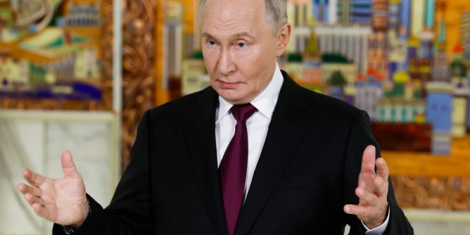 Was plant Wladimir Putin?