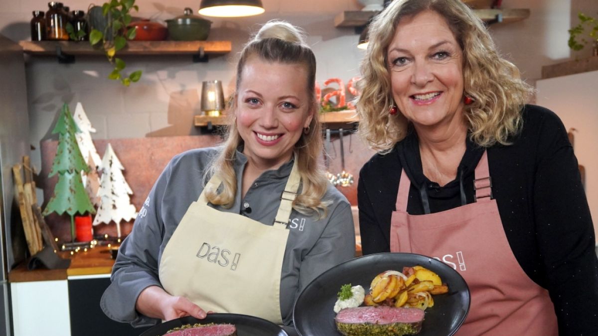 Weihnachtsmen&uuml; mit Zora Klipp und Bettina Tietjen (Foto)