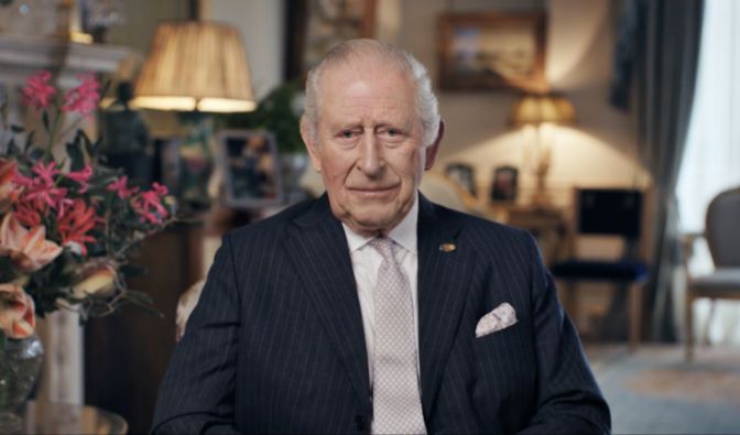 Briten-Monarch spricht über Krebs - Royals brechen mit Tradition König Charles III.