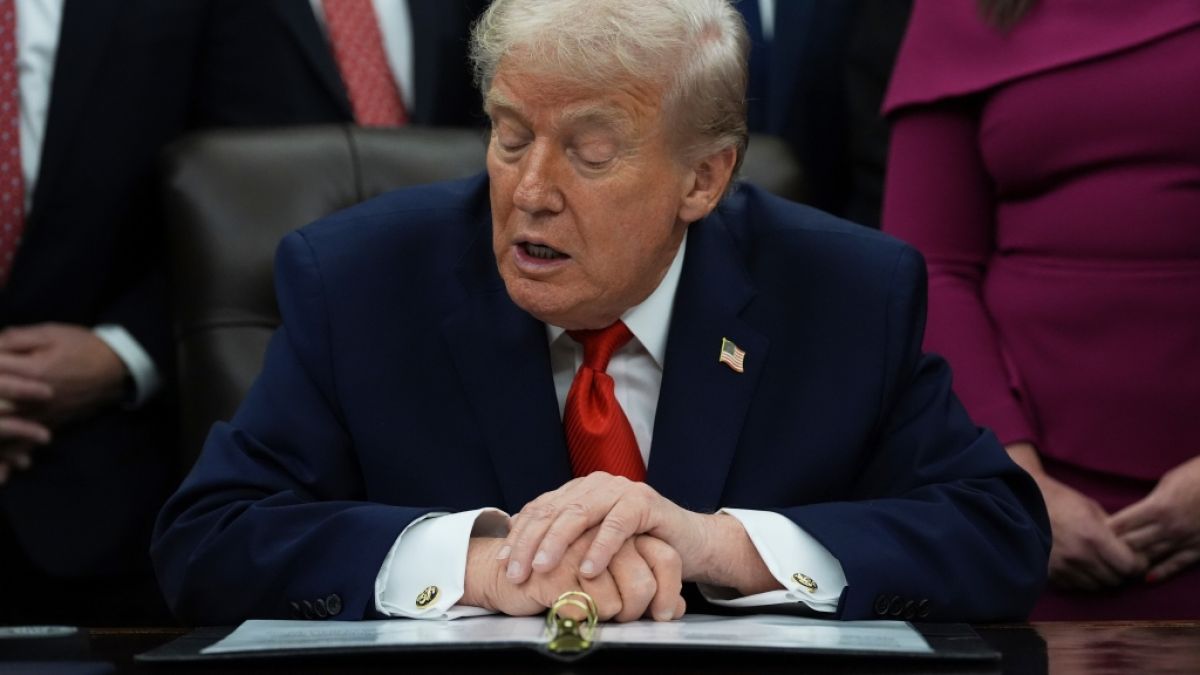 Donald Trump äußerte sich zu den veröffentlichten Epstein-Fotos. (Foto)