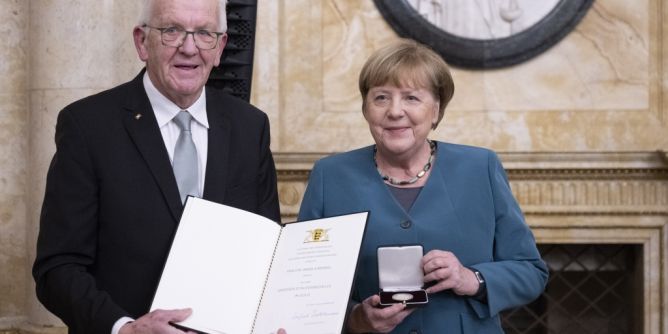 Kritik an Ex-Kanzlerin