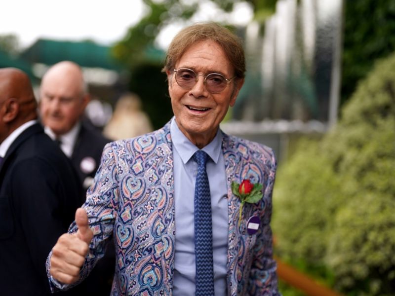 Krebs-Schock für Cliff Richard: Musik-Legende (85) spricht erstmals über seine Schock-Diagnose