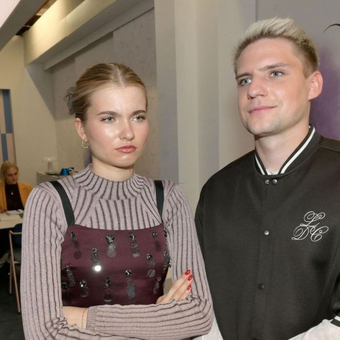 Wiederholung von Folge 8421 im TV und online