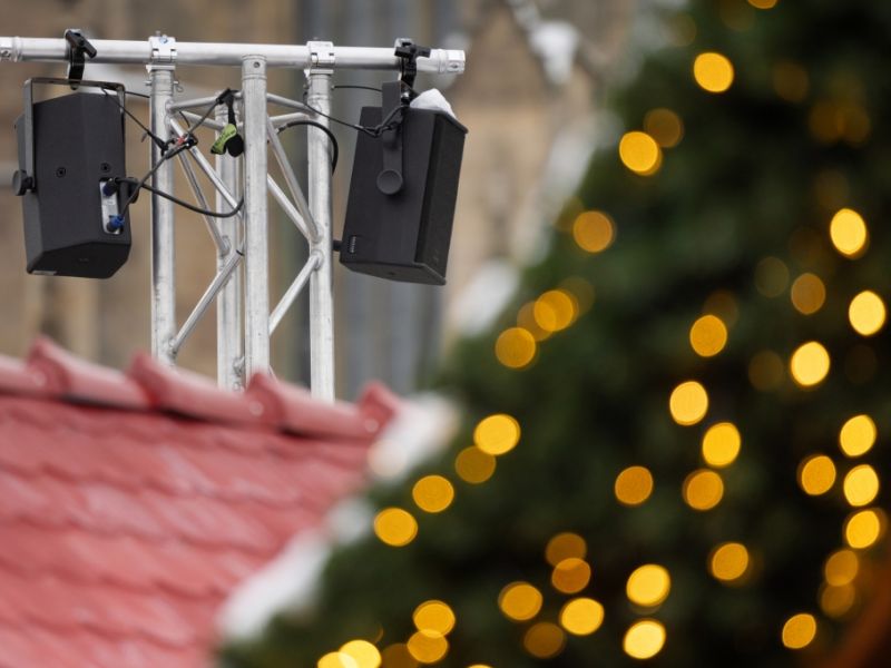 Otterndorf: Rechtsrock auf Weihnachtsmarkt abgespielt - Verfassungsschutz ermittelt