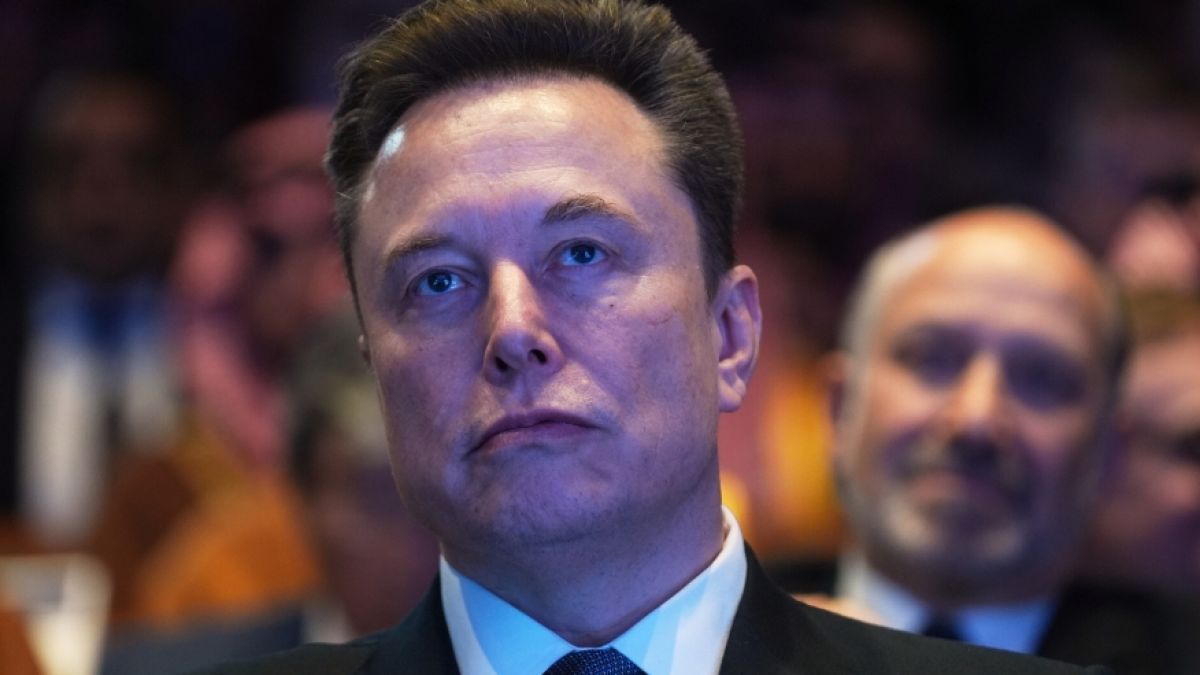 Elon Musk muss einen R&uuml;ckschlag bei Tesla hinnehmen. (Foto)