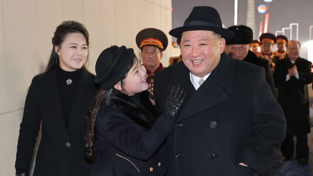 Kim Jong-un war mit seiner Tochter auf Shopping-Tour. (Foto)