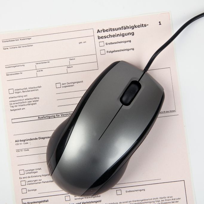 Online-Krankschreibungen können zur fristlosen Kündigung führen