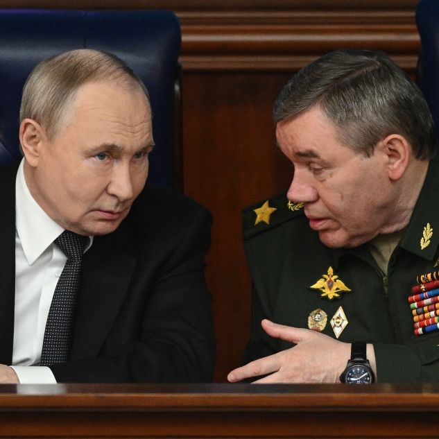 60 Millionen Euro in Flammen - Ukraine-Drohnen treffen Putin-Jets